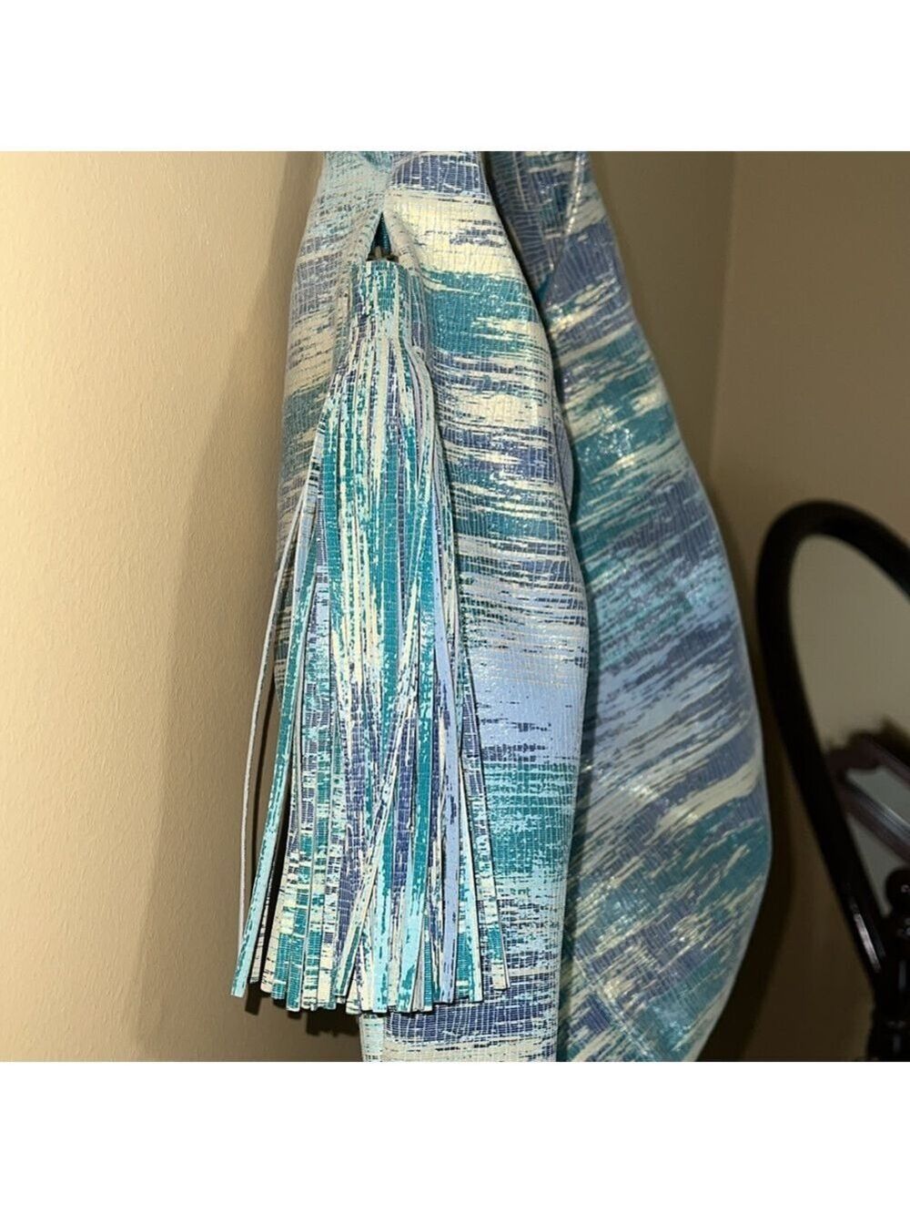 HOBO Gardner Cracked Glass Bag. 100% leather. Turquoise, aqua, metallic tones - Picture 2 of 12